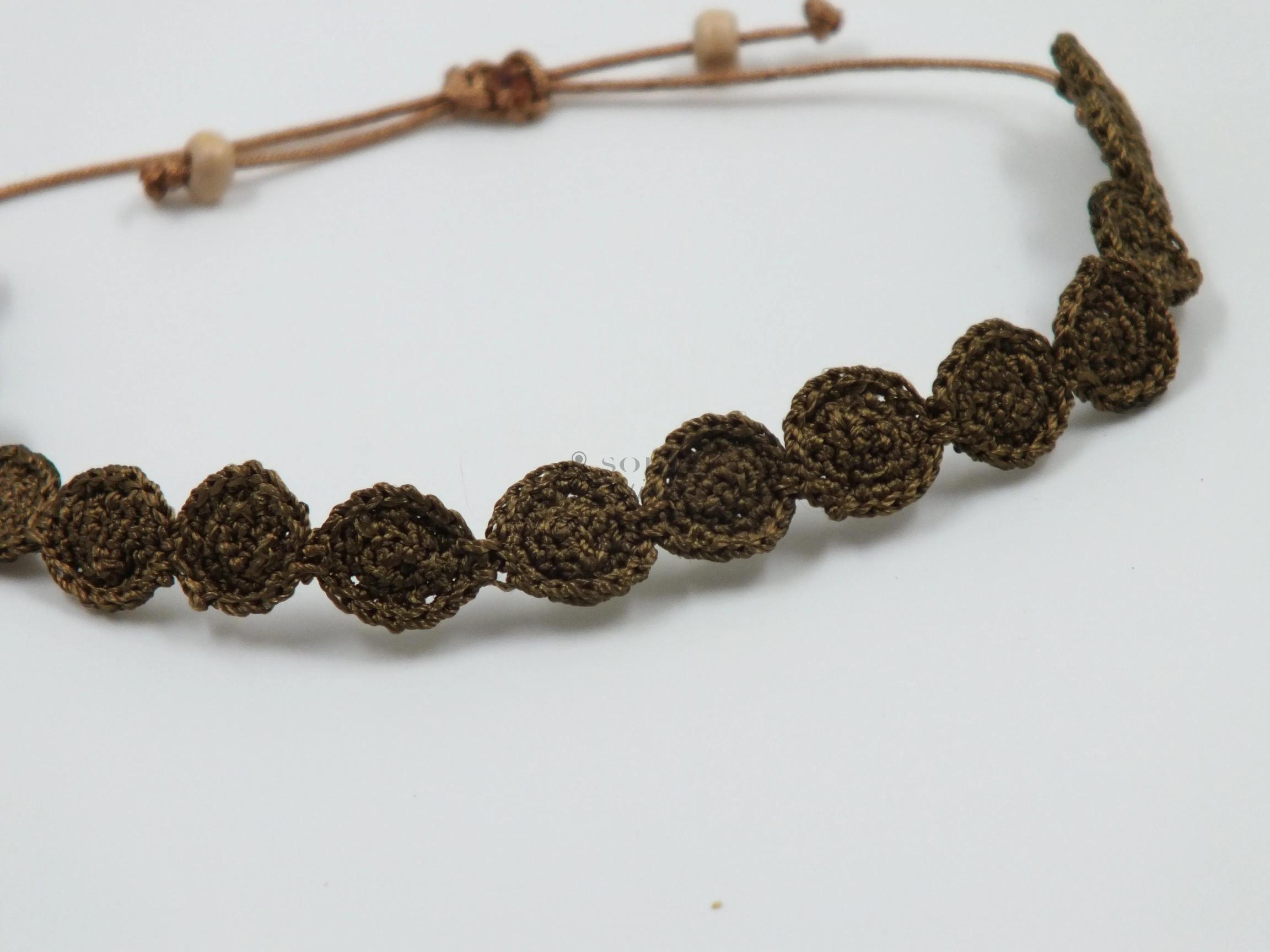 BRA010 Tığ Oyalı Bileklik
