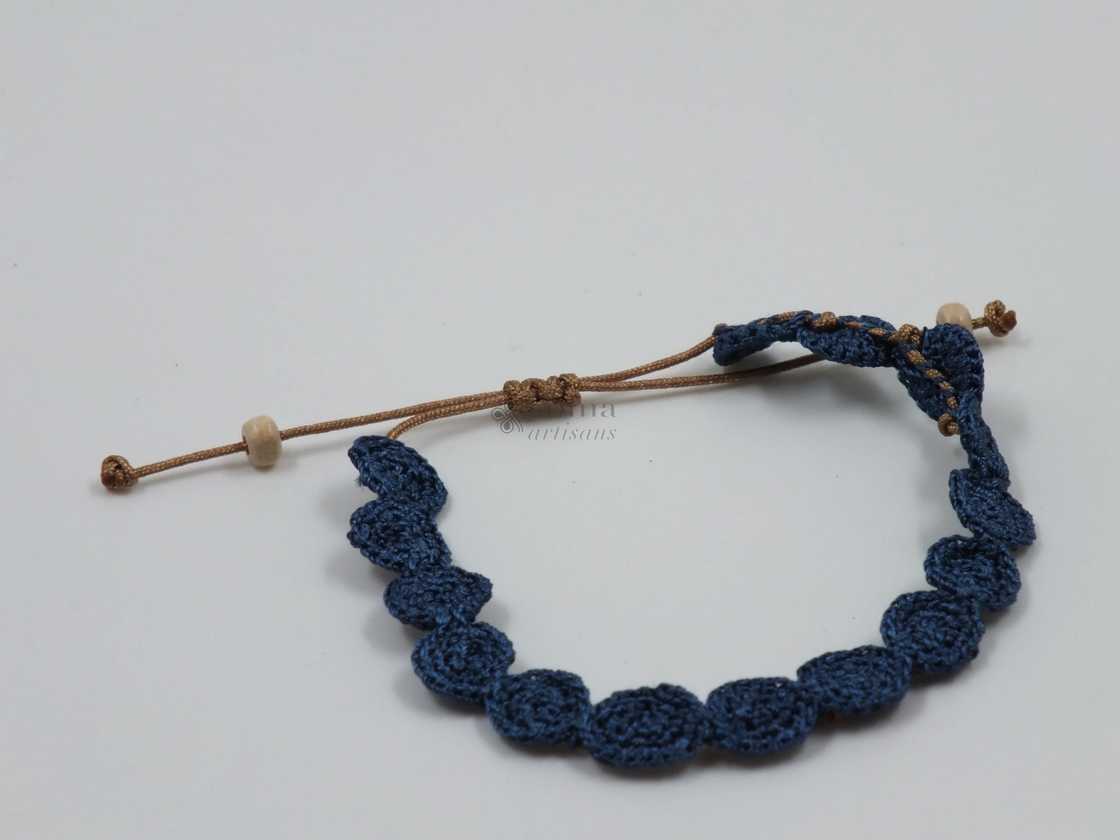BRA010 Tığ Oyalı Bileklik