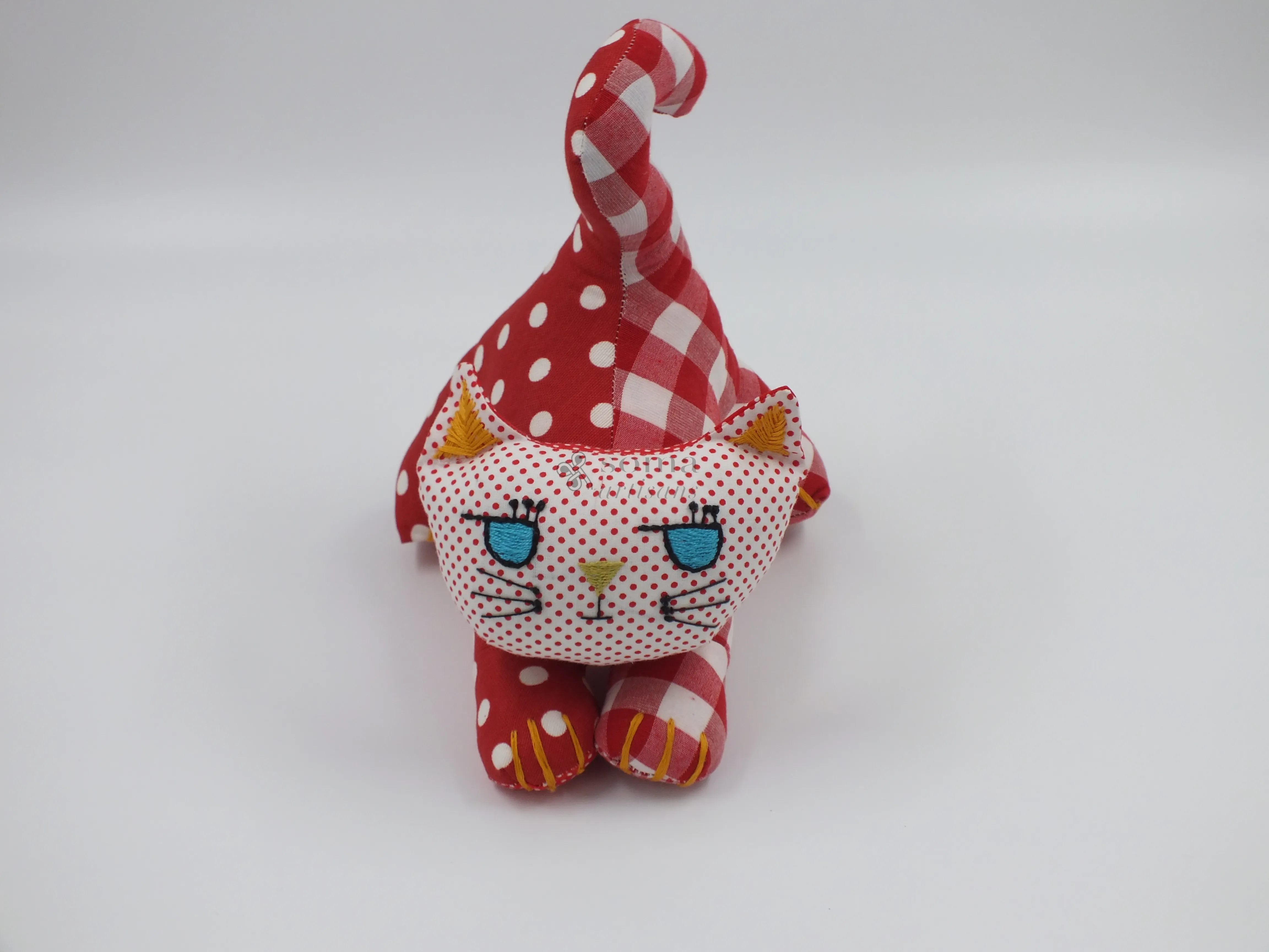 CAT001 Kırmızı Kedi Oyuncak Pamuklu